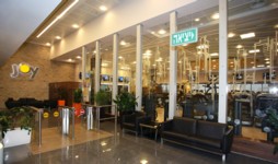 כניסה למתחם